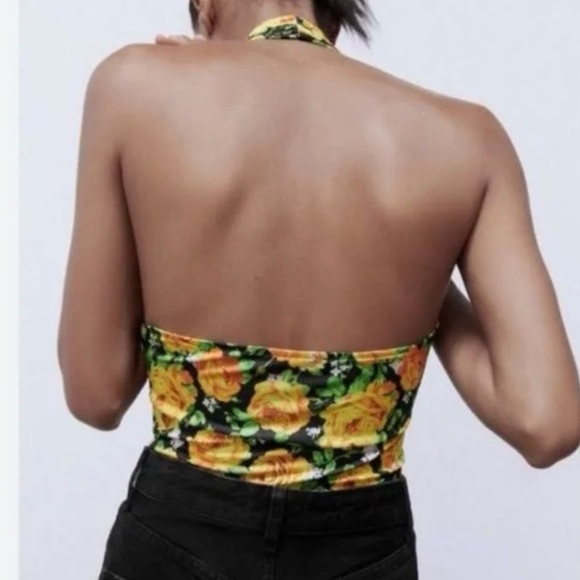 Zara Floral Top! Twist halter neck bodysuit! Perfect for spring and summer! - Picture 4 of 6